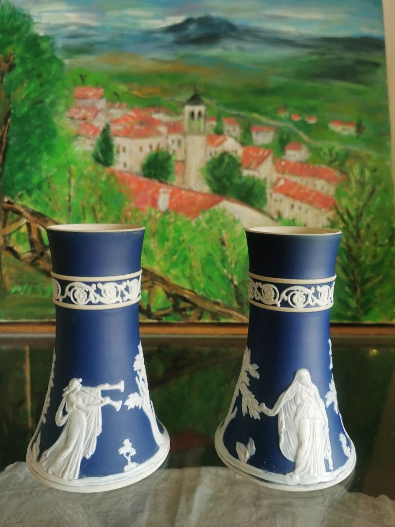 アンティーク英国 アダムスジャスパー カメオ技法 古ラッパ供物の女性像ペアベース