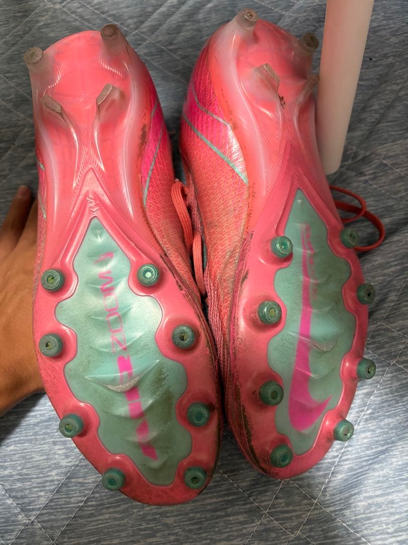 苺畑さん専用Nike マーキュリアルヴェイパー16エリート