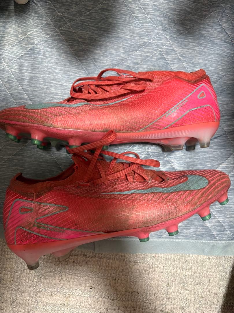 苺畑さん専用Nike マーキュリアルヴェイパー16エリート