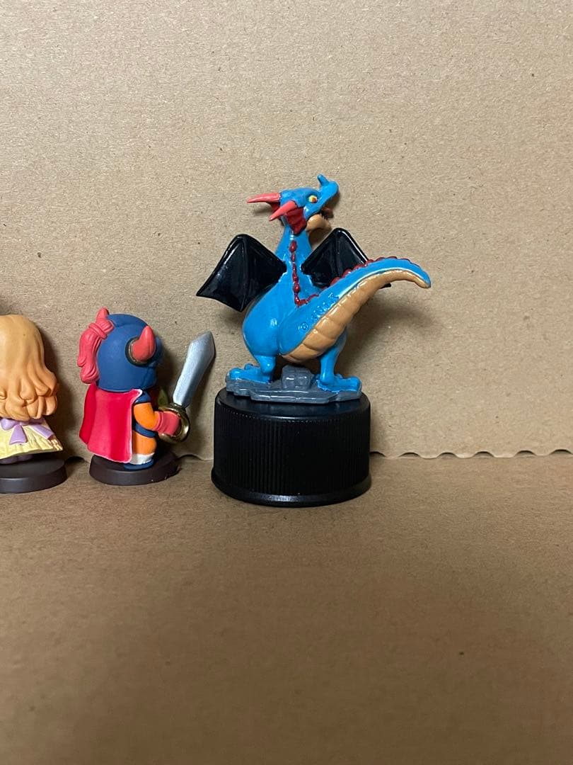 ドラゴンクエスト　勇者ローラ姫　りゅうおう色違い　ミニフィギュア