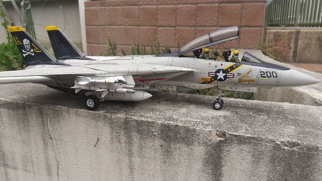タミヤ グラマン F-14A トムキャット 1/48スケールモデル 完成品