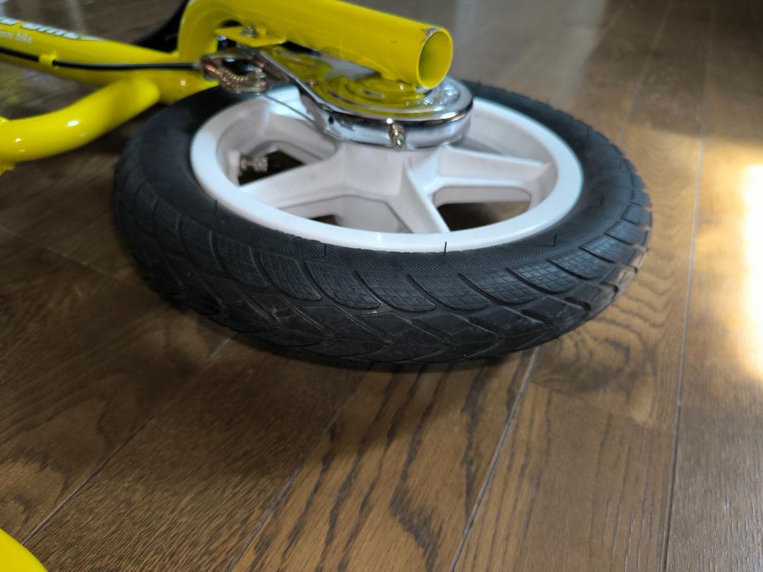 KELCOG BIKE ケルコグバイク　ライトニングイエロー　説明書有