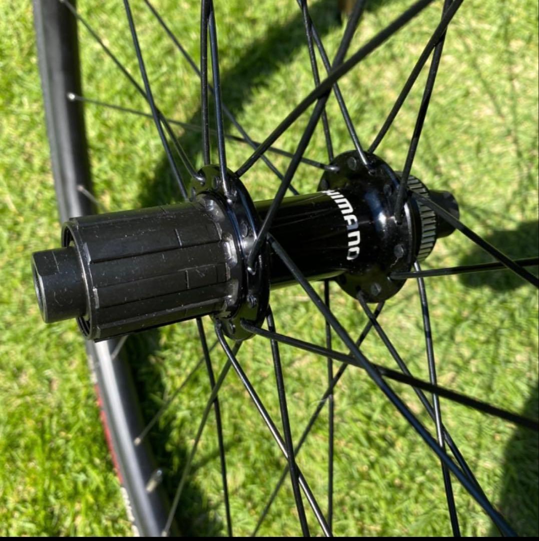 シマノ　ロードバイク　ホイール　タイヤ付　700 28C