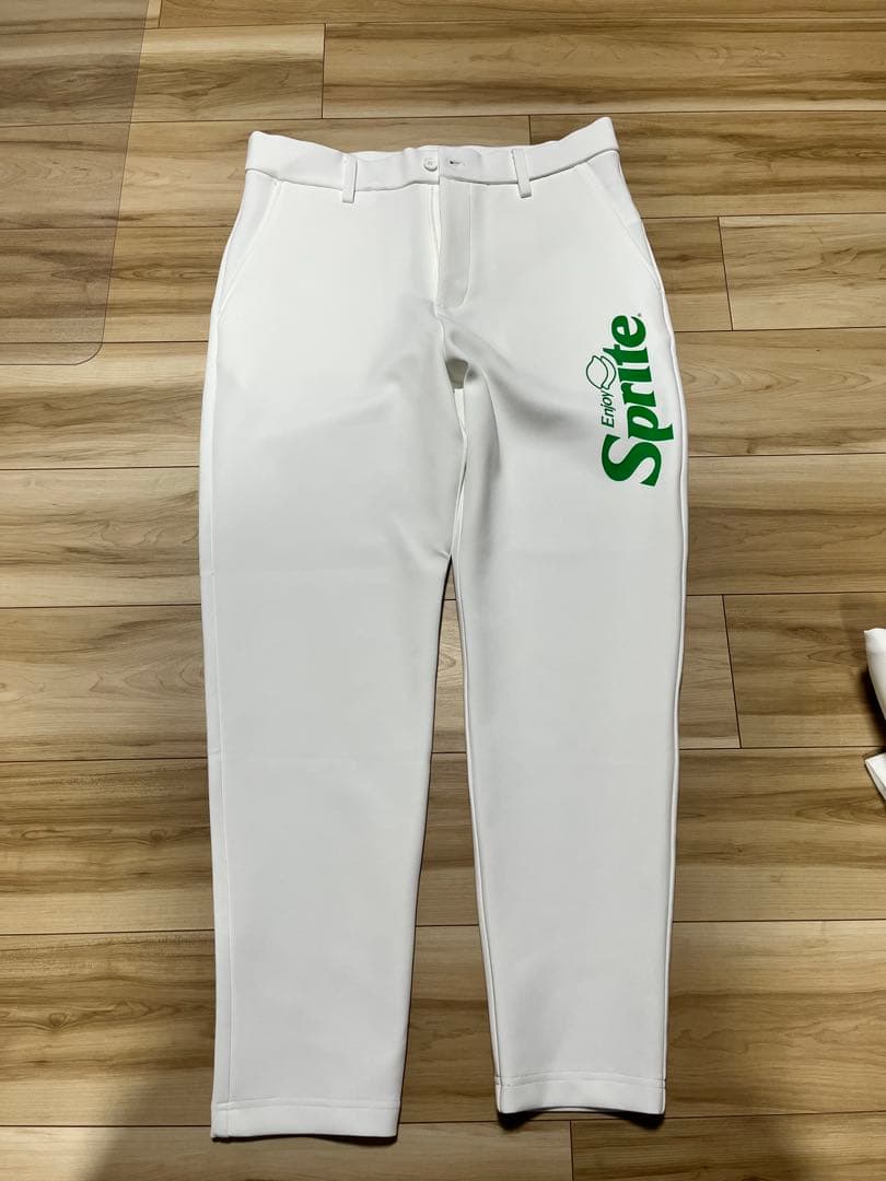 ARCHIVIO スプライトロゴ フード付きジップアップ 46