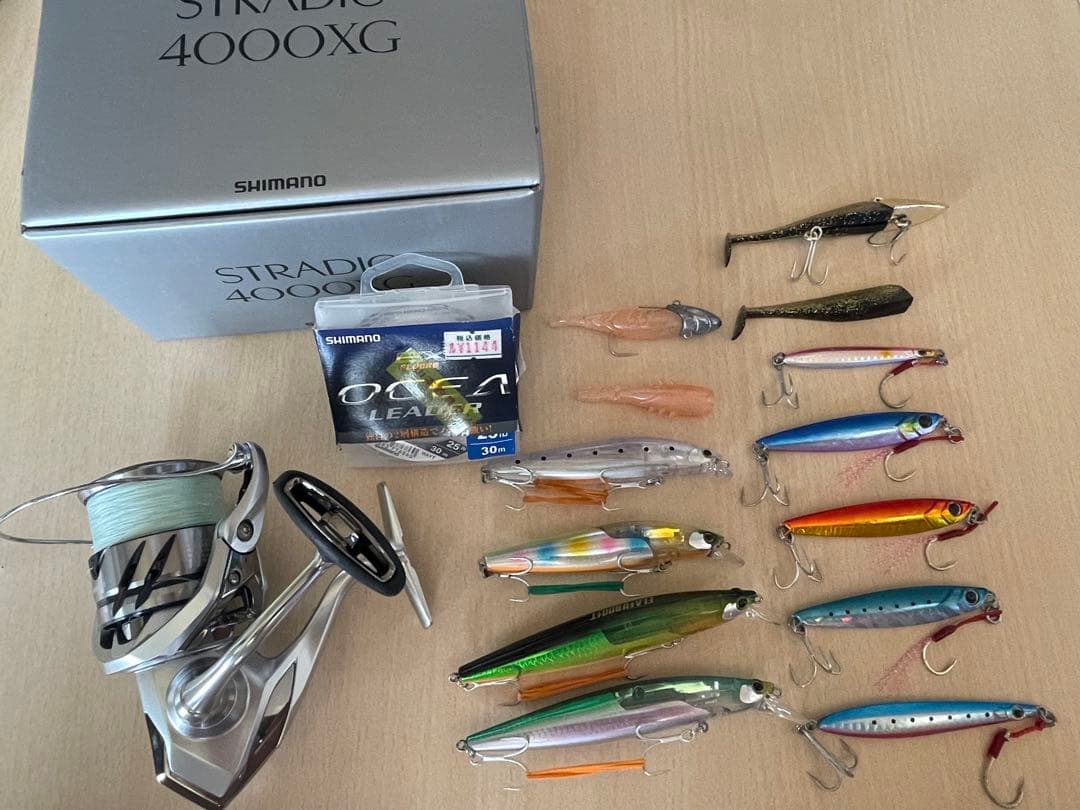 SHIMANO STRADIC 4000XG ルアー、メタルジグ引退品まとめ
