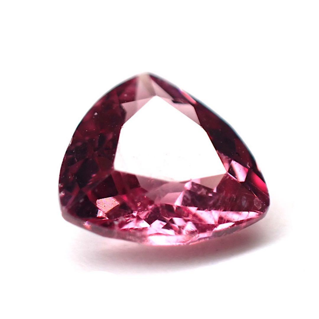 【タンザニア産】マラヤガーネット