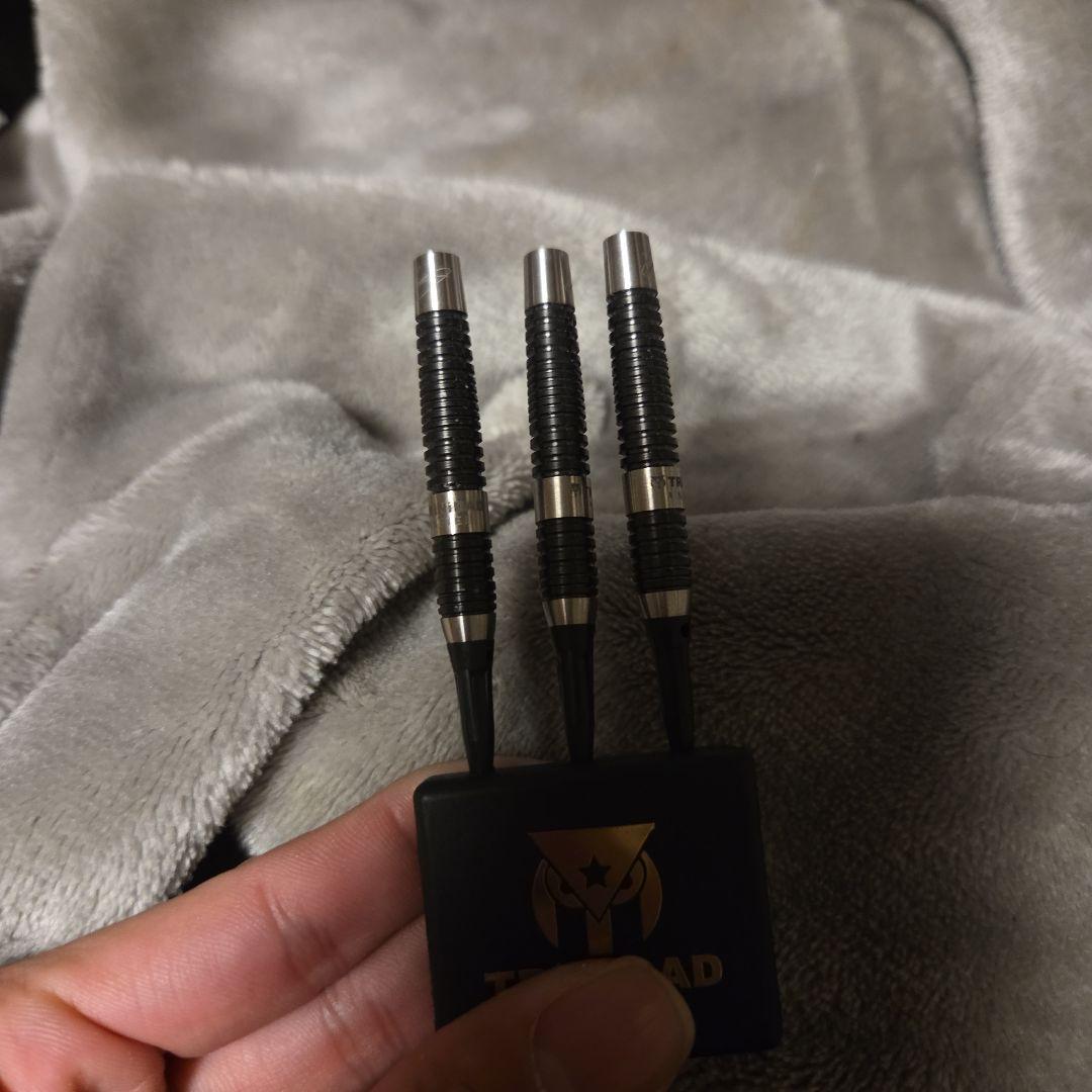 TAHDAD UNIFIED LAZY 3本入りダーツ