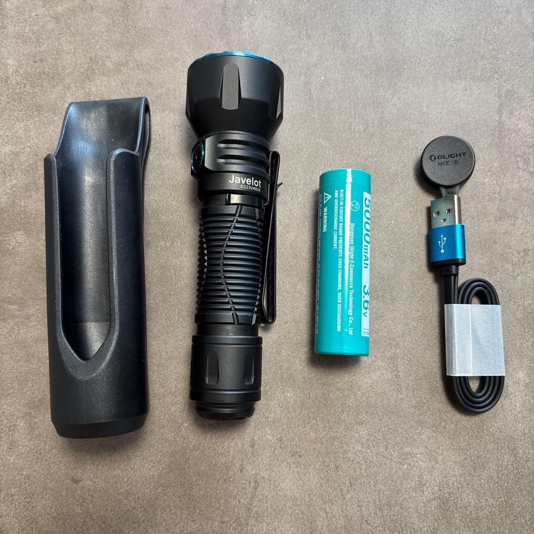 Olight Javelot バッテリー付　充電式