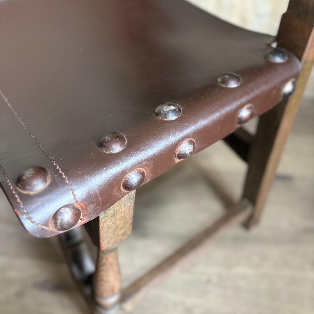 NAVARRO ARGUDO スペイン　ヴィンテージ　レザーシートチェア　②