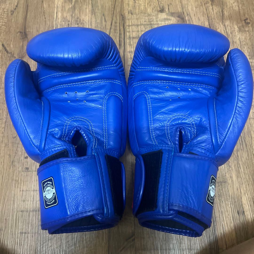 J*s様 twins ボクシンググローブ レガースセット