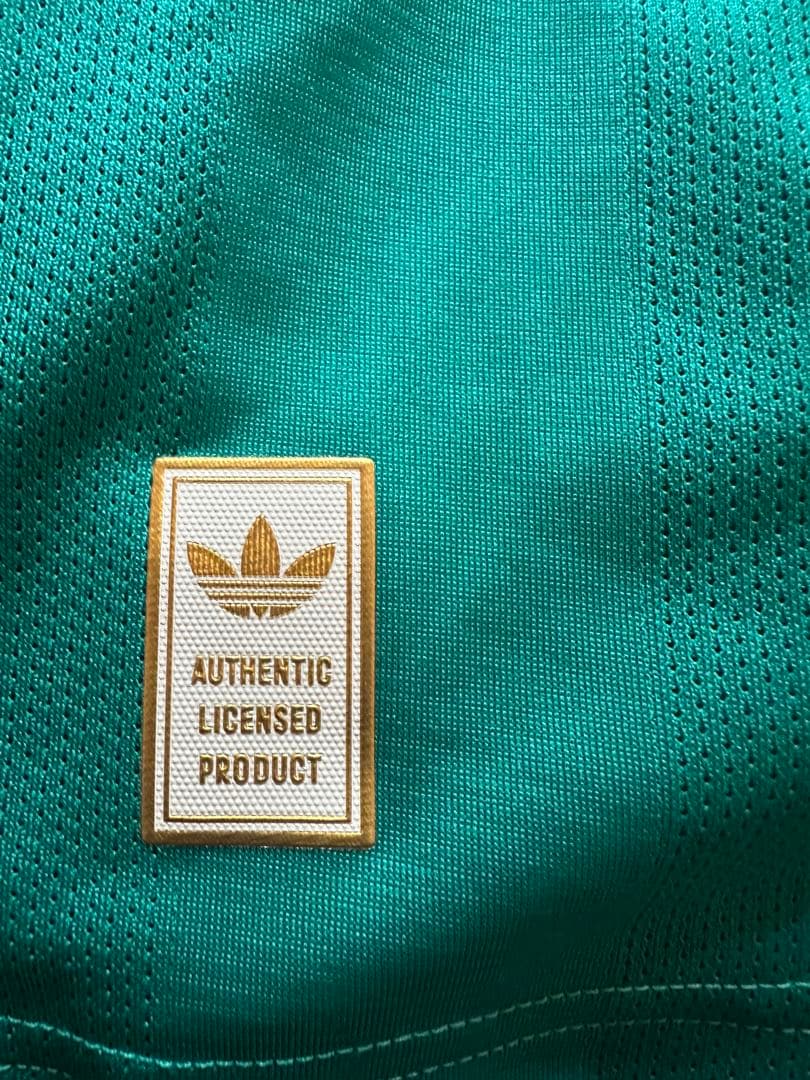 【新品未使用】リヴァプール25-26 ホームユニフォーム　ヴィルツ　CL