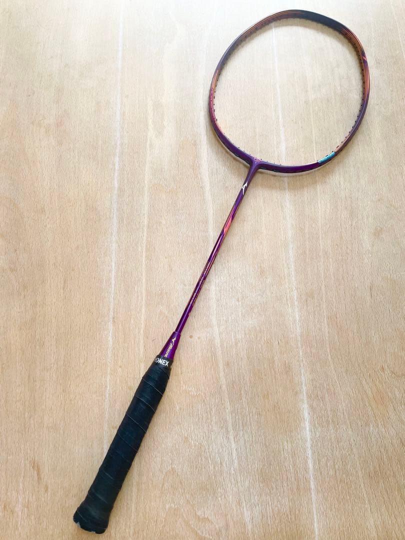 AEROSPEED7 アクロスピード7 バドミントンラケット　ミズノMIZUNO