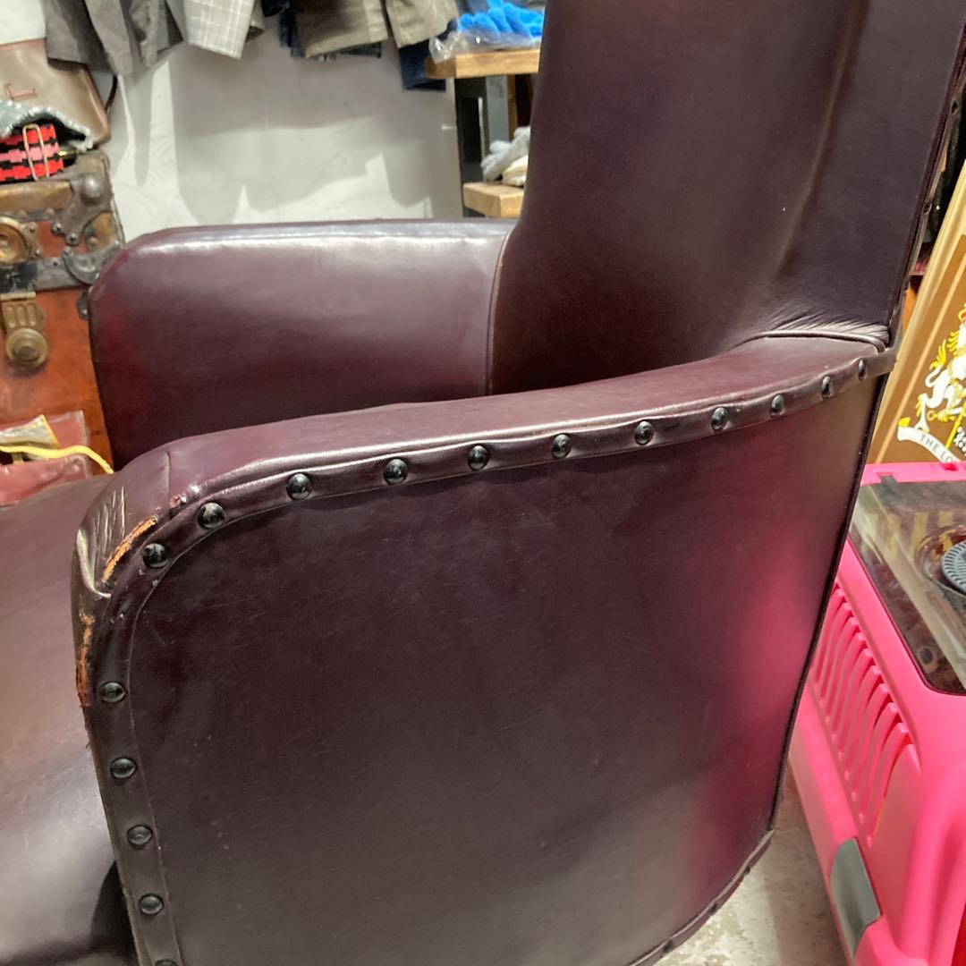 ⭐️アンティークレザー　スタッズ　バーガンディ レザー 1人掛け アームチェア