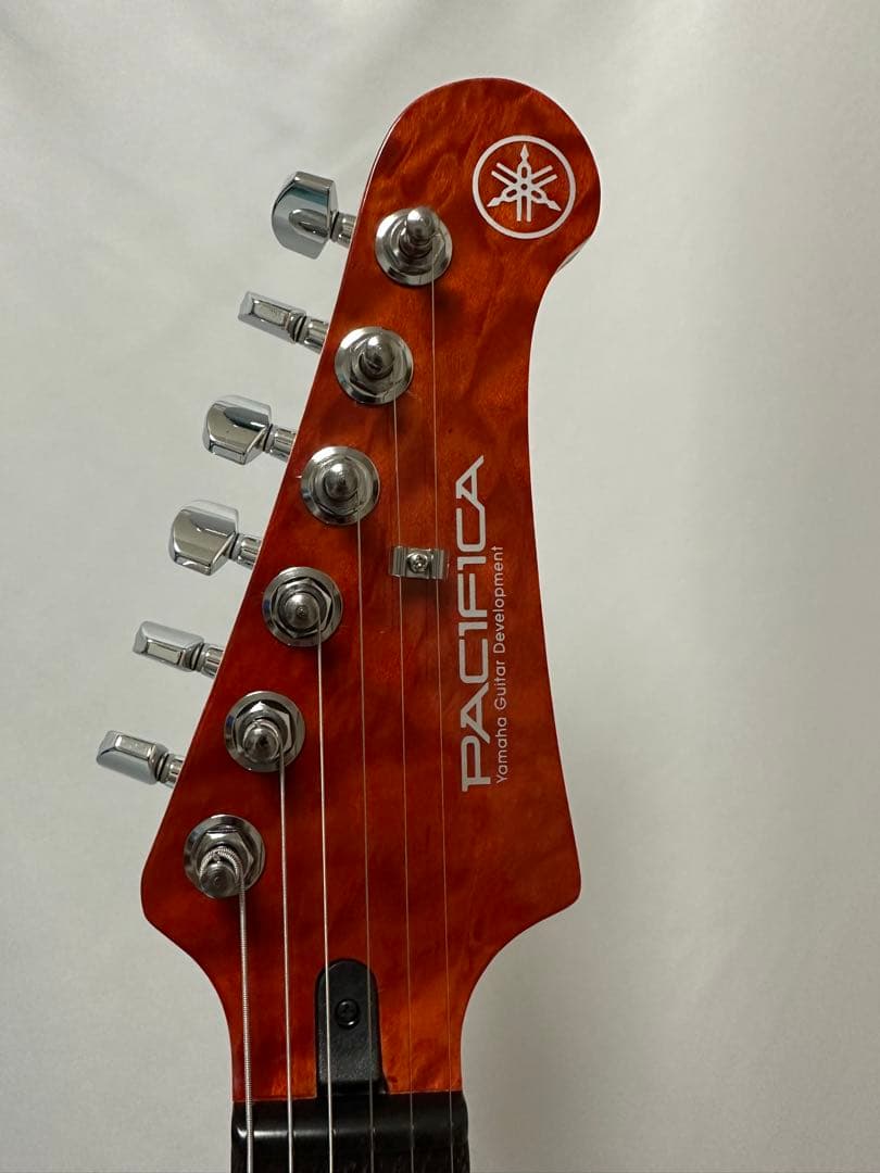ギター YAMAHA Pacifica PAC212VQM