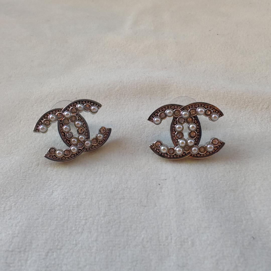 CCロゴ シルバーピアス