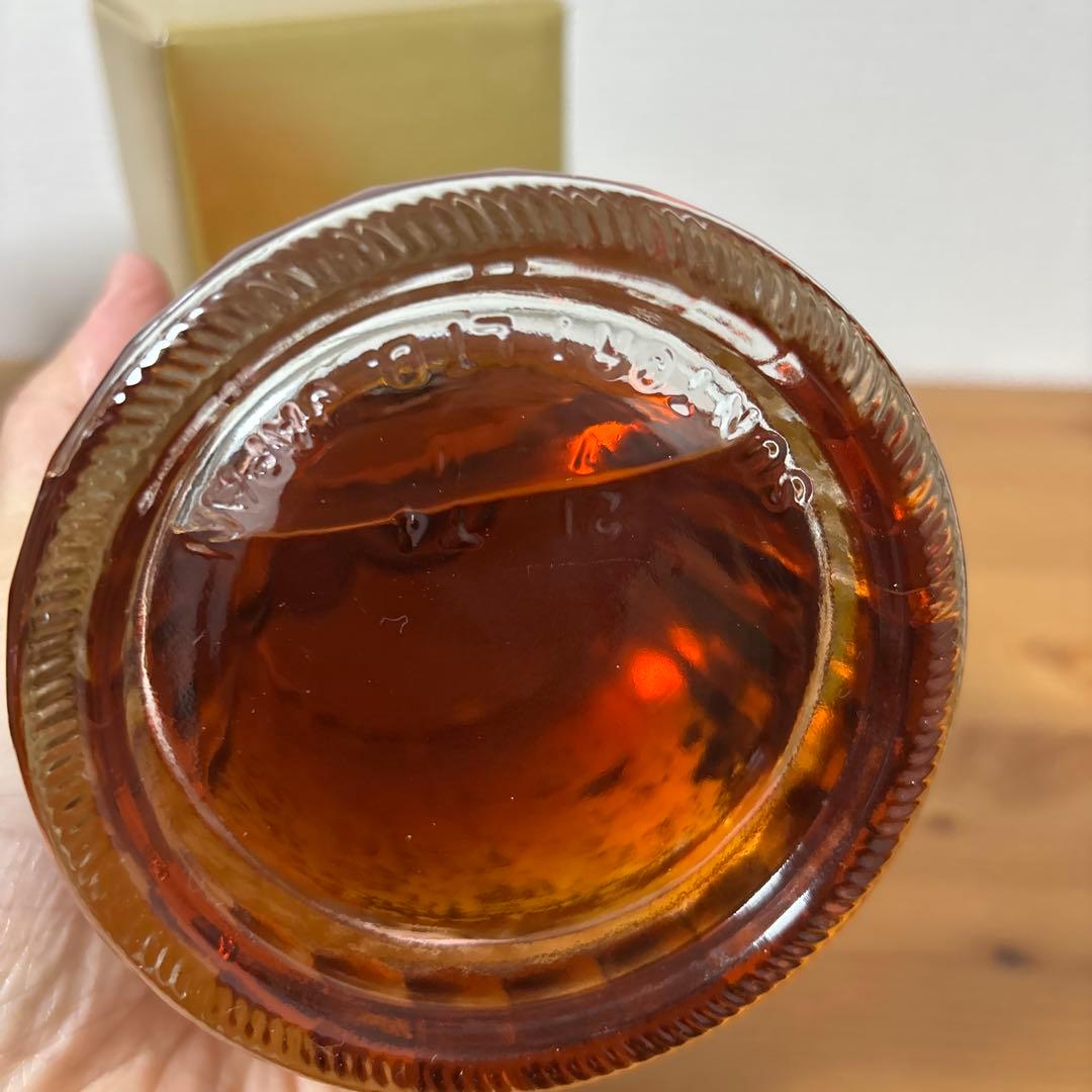 サントリーウイスキー響　裏ゴールドラベル　旧ボトル　箱付き　未開封❶