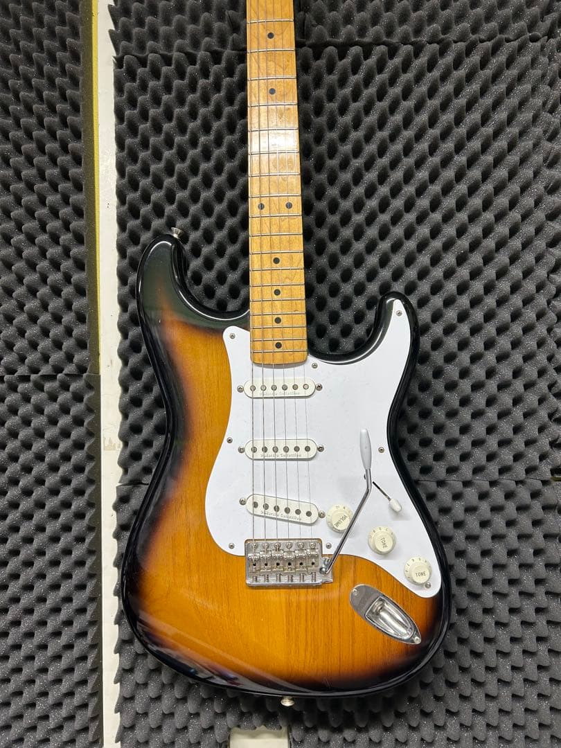 バ*ん様 フェンダージャパン　ダイナ楽器製造