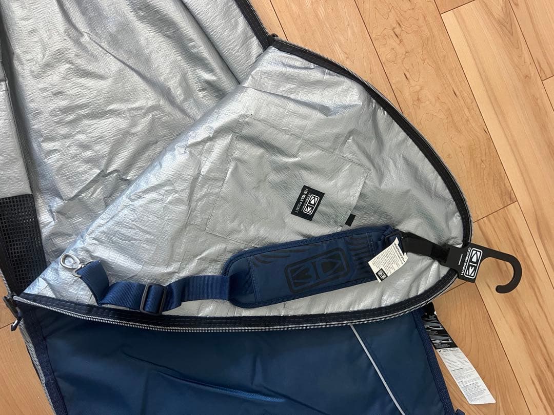 Ocean and Earth Airconサーフボードケース 6'4\"fish