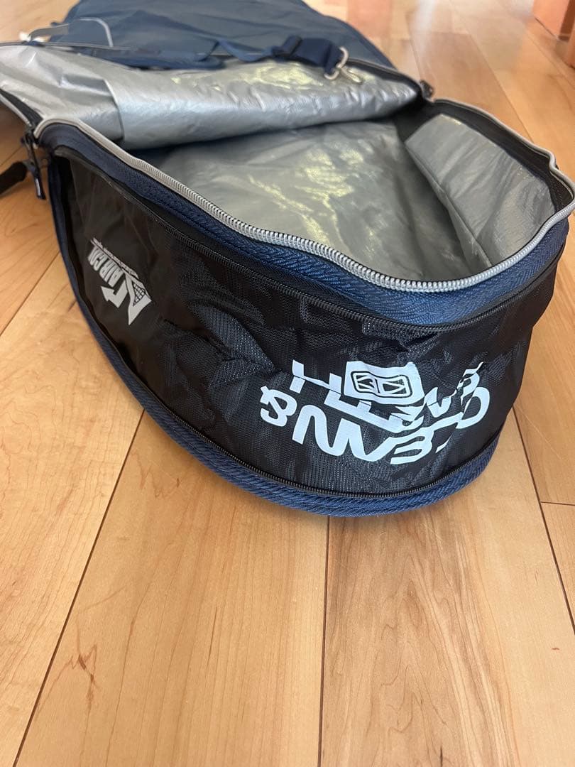 Ocean and Earth Airconサーフボードケース 6'4\"fish