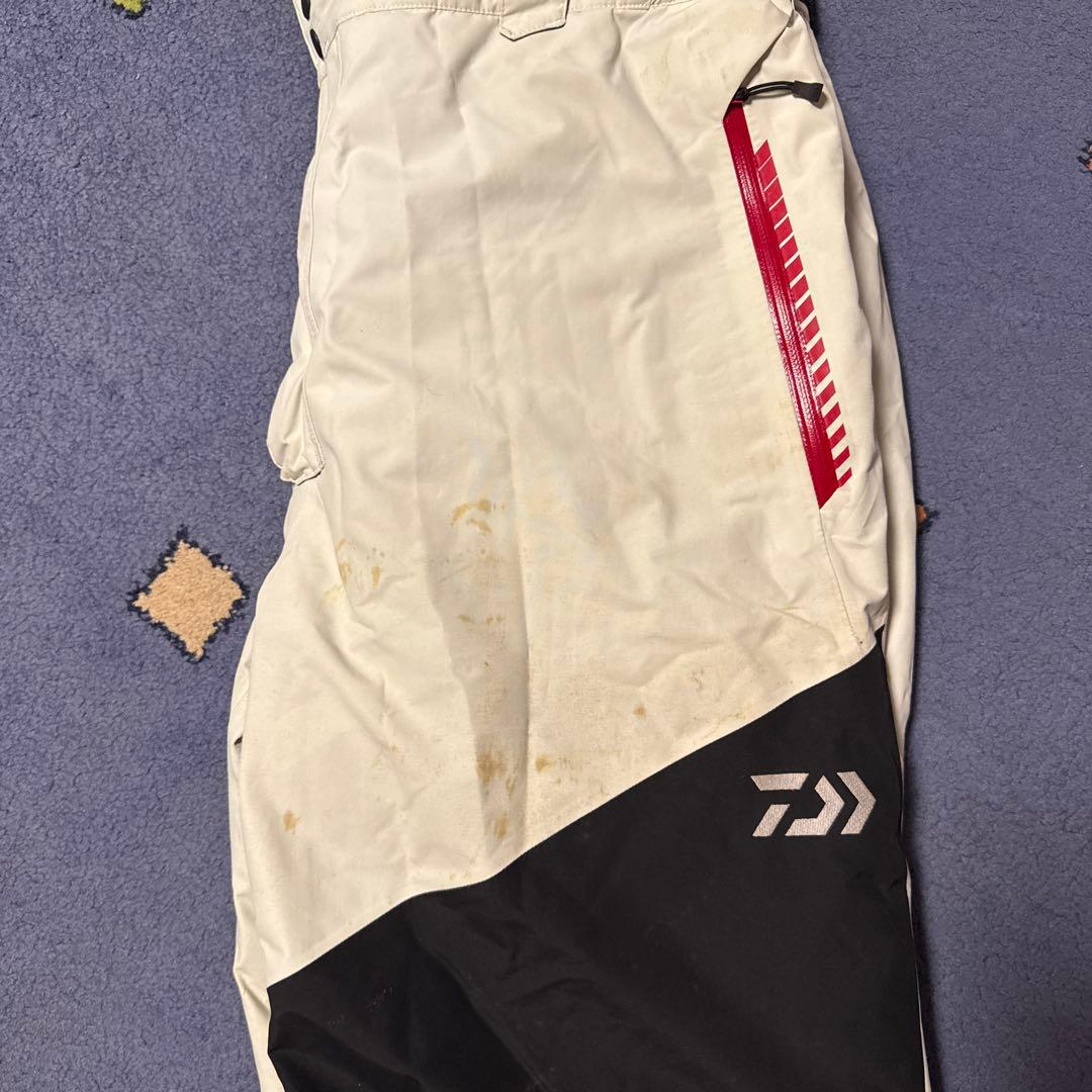 ダイワ　プロバイザー ゴアテックス　コンビアップ　安心のダイワ‼️格好良く暖かい‼️