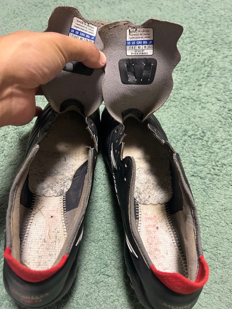 モレリア　ネオ3 25.5 紐、中敷なし