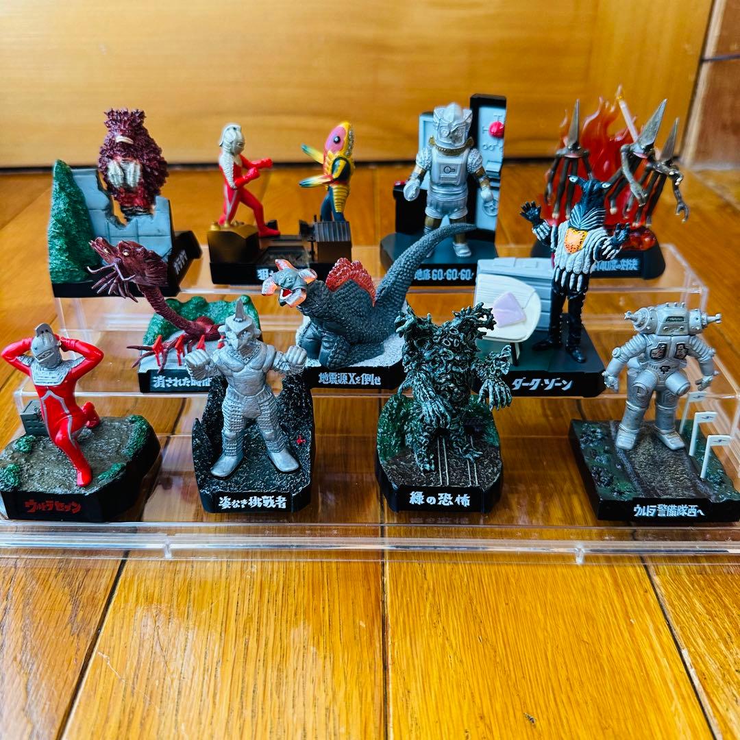 ウルトラ怪獣名鑑 まとめ売り34個
