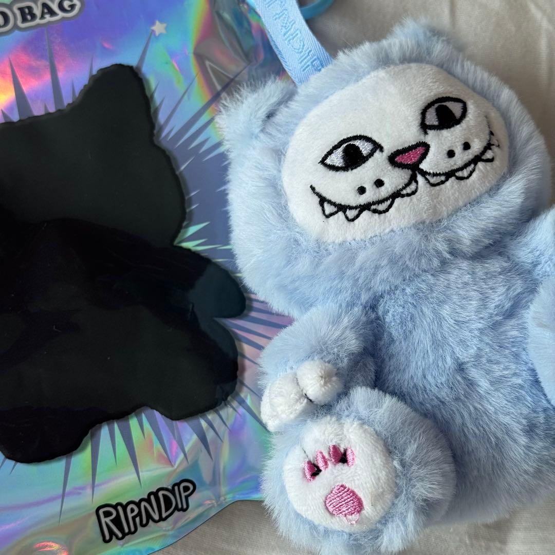 キーホルダー・アクリルキーホルダー RIPNDIP Nermbooboo