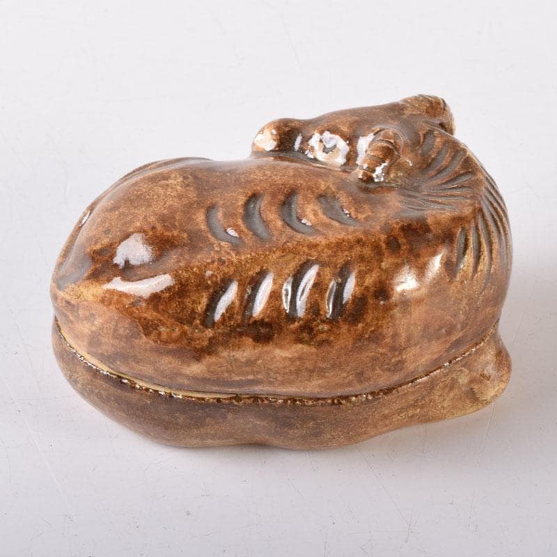 茶道具　楽焼　伊東桂楽作　旦入写　牛　香合　共箱　V　7477