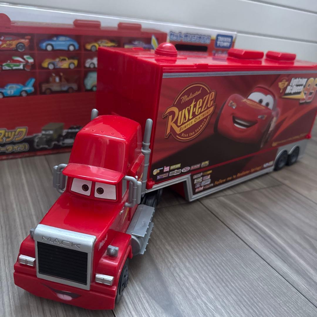 634.【廃盤品】カーズトミカ♡たくさんのせよう！大きなマック　トレーラー