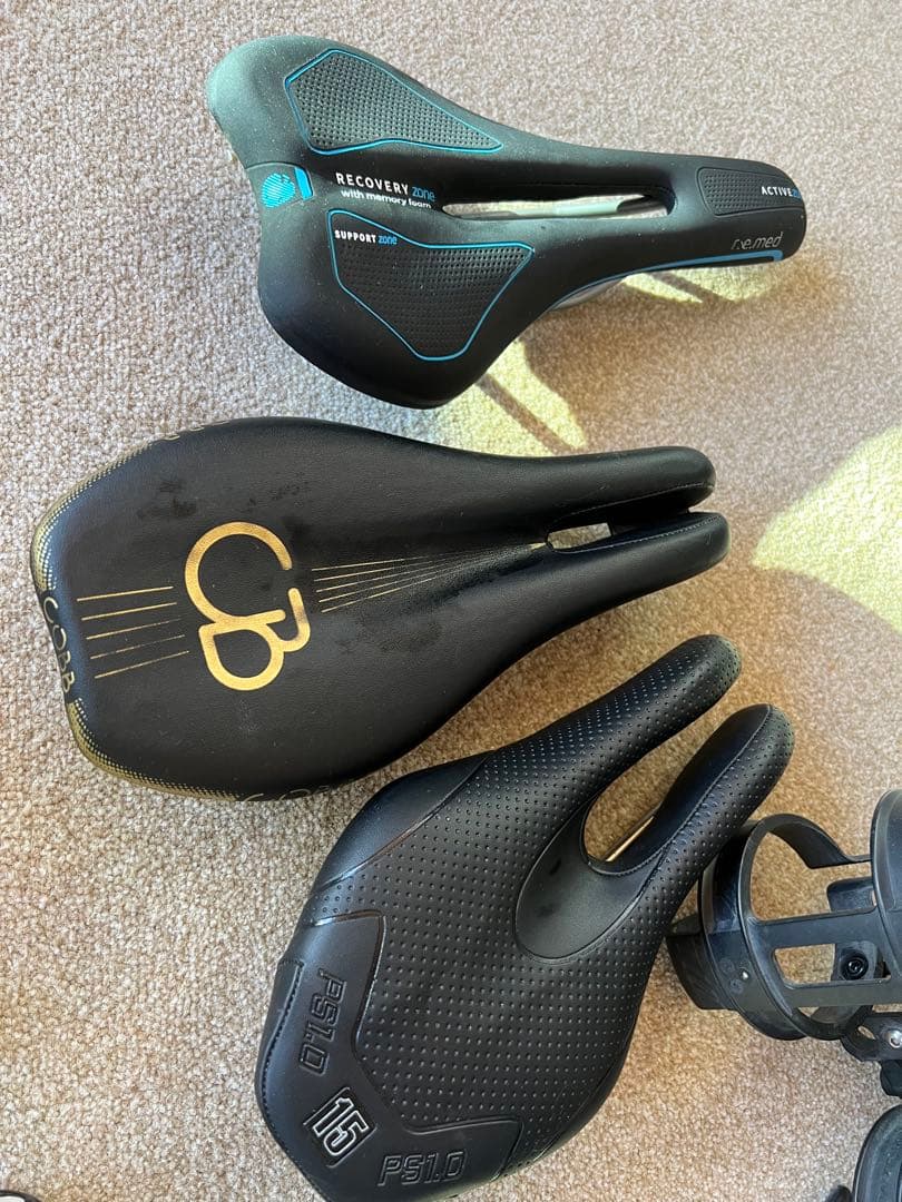 ラ*ン様 DURA-ACEクランクセットとPROFILE DESIGNエアロバー