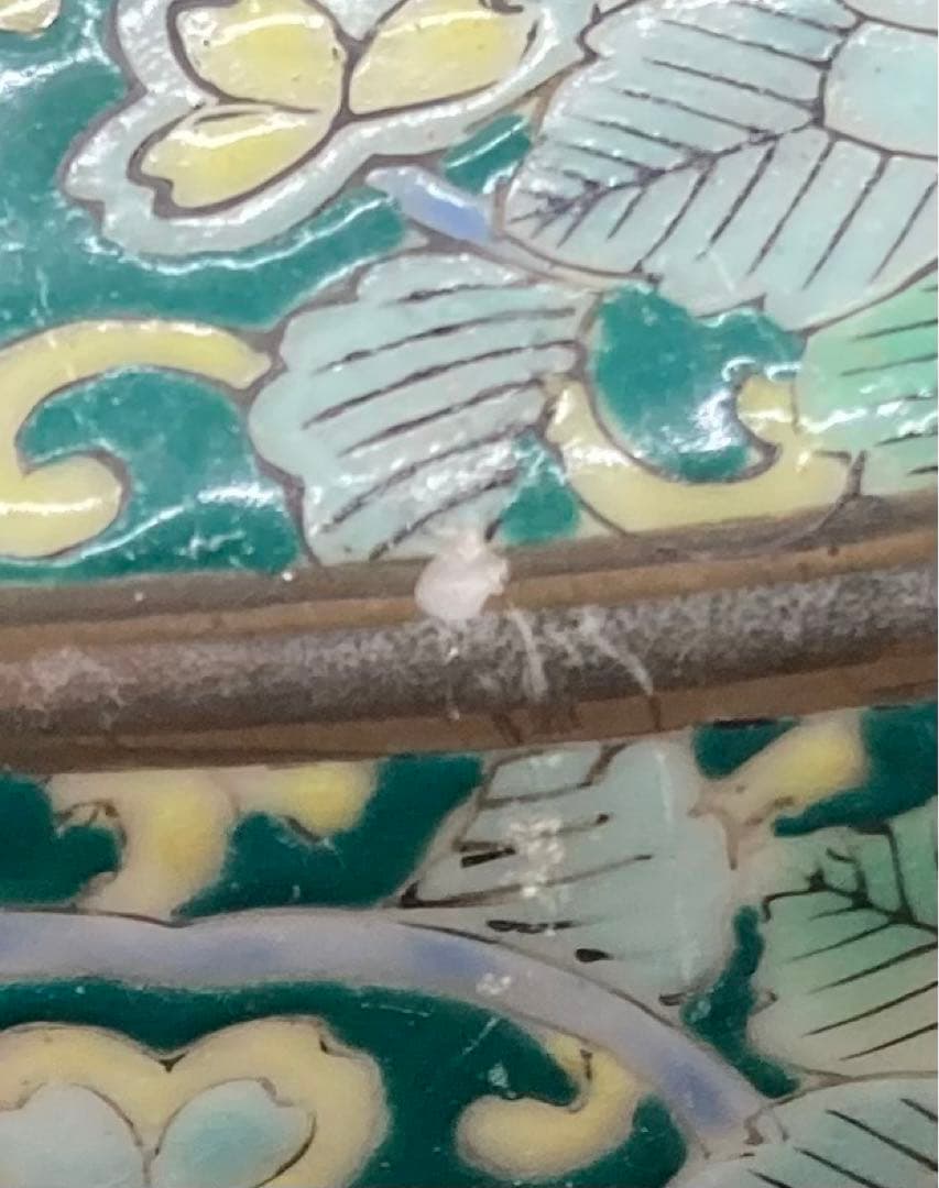 B182s  十錦手「花尽くし火鉢」菊・梅・牡丹　手焙り　鉢カバー　七宝繋文