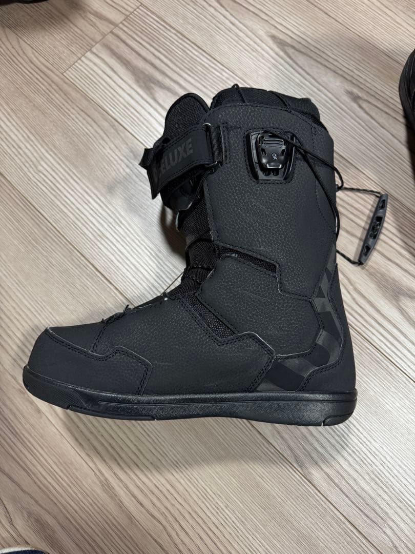 DEELUXE ブラック スノーボードブーツ
