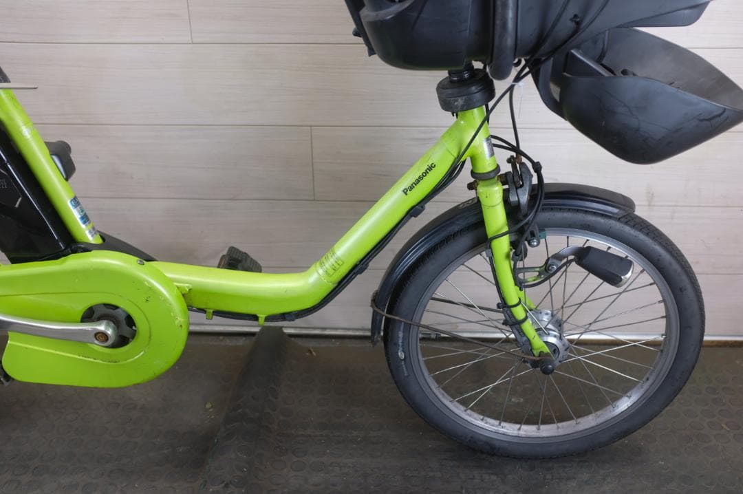 良品新基準　パナ　ギュット20インチ　3段　8.9Ah（5点灯）充電器あり