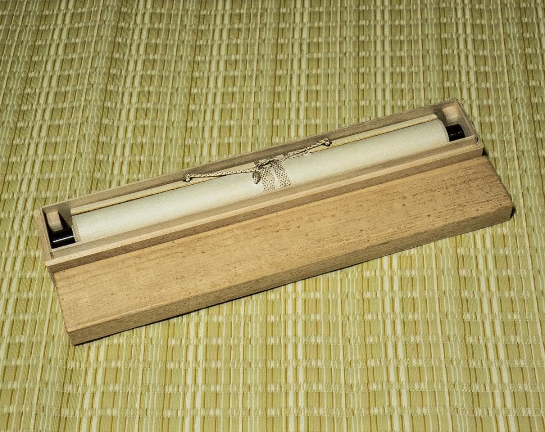 掛軸-1542　金閣寺　江上泰山　「弄花香満衣」　共箱