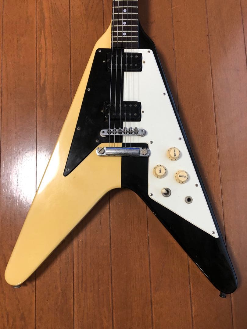 希少M.シェンカーフライングV80年代￼Sネック￼国産社不明プレイアビリティ￼良