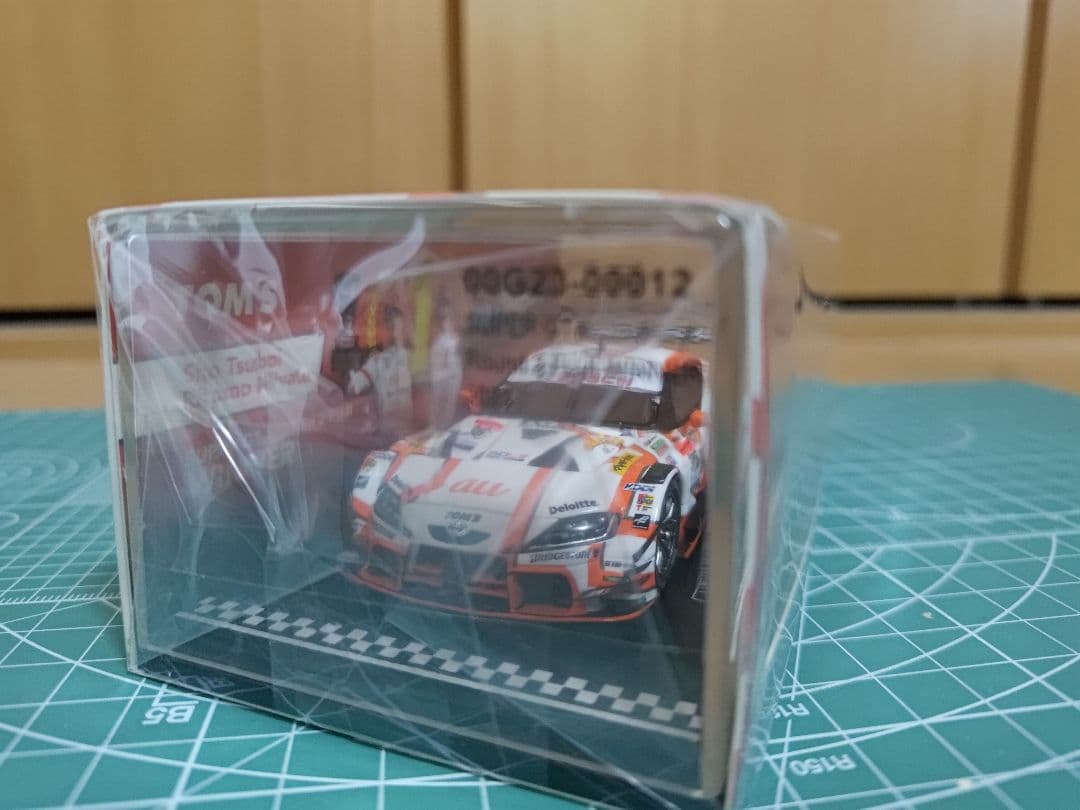 スパーク SPARK 1/43 au TOM'S GR Supra 2023