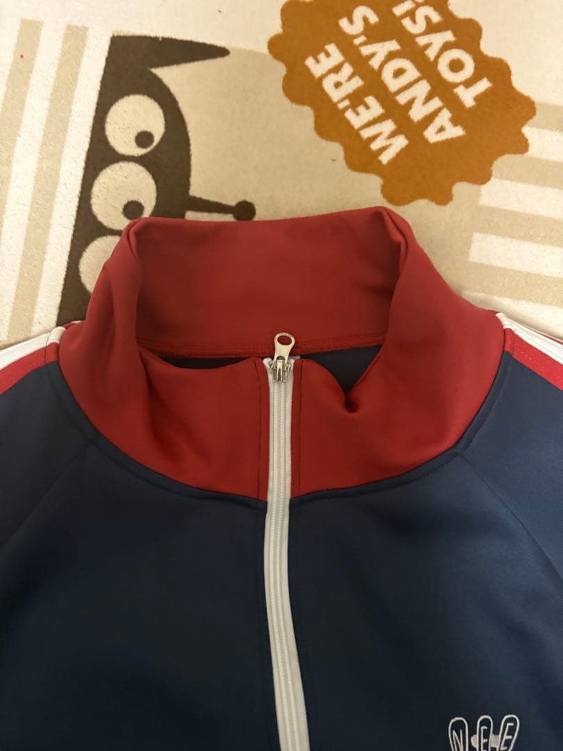 にーとら NEE トラックジャケット Lサイズ