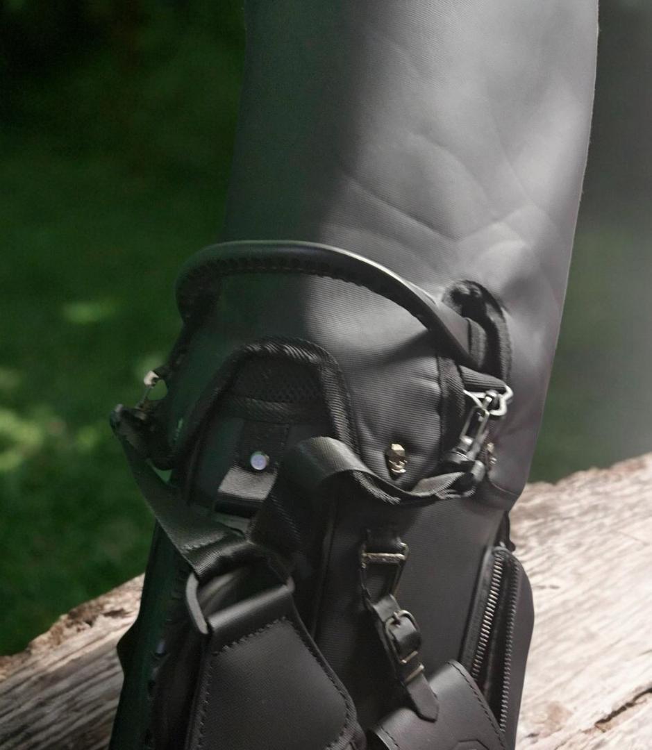 k送料無料/新品未使用　AMAZINGCORE 軽量スタンド式ゴルフバッグ