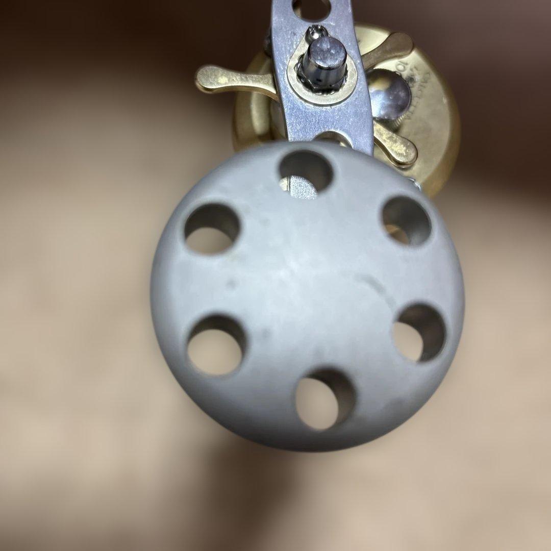 シマノ カルカッタ 小舟1000（パワーハンドル）