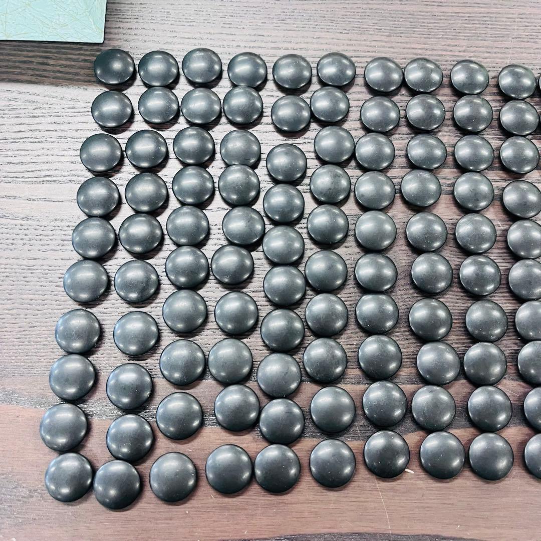 本蛤碁石 本耶智黒 雪印 33号 囲碁 白223個 黒214個