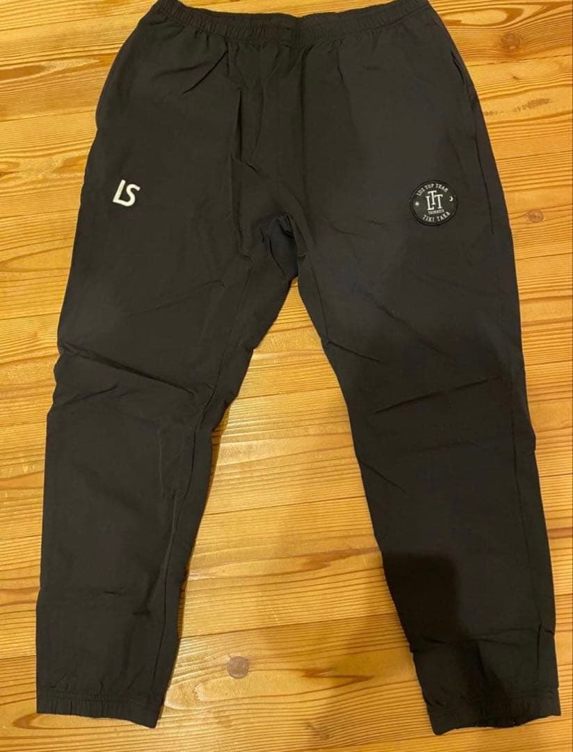 ルースイソンブラ トップチームウェア