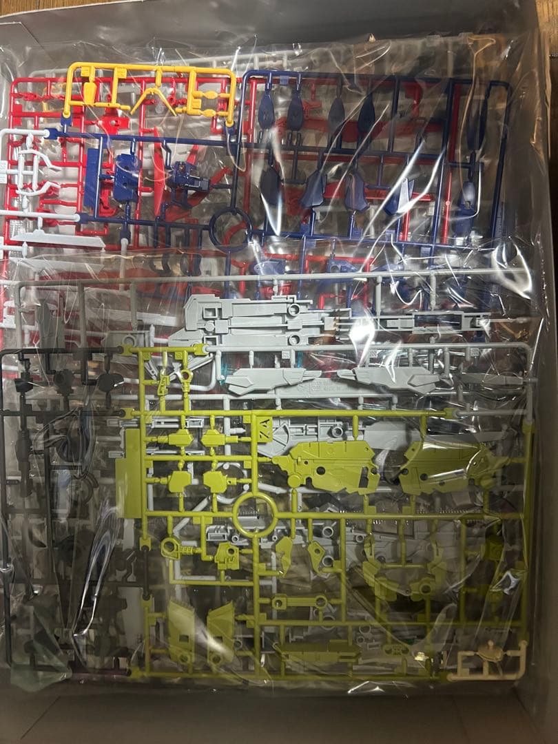 HG デスティニーガンダム ゼウスシルエット