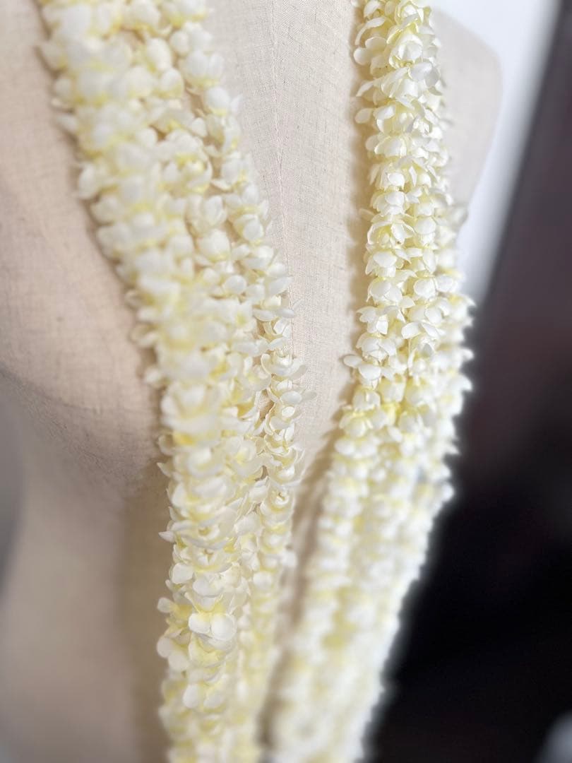 3058. フラダンス　タヒチアン　レイ　フラワーレイ　ピカケ　5連　ホワイト系