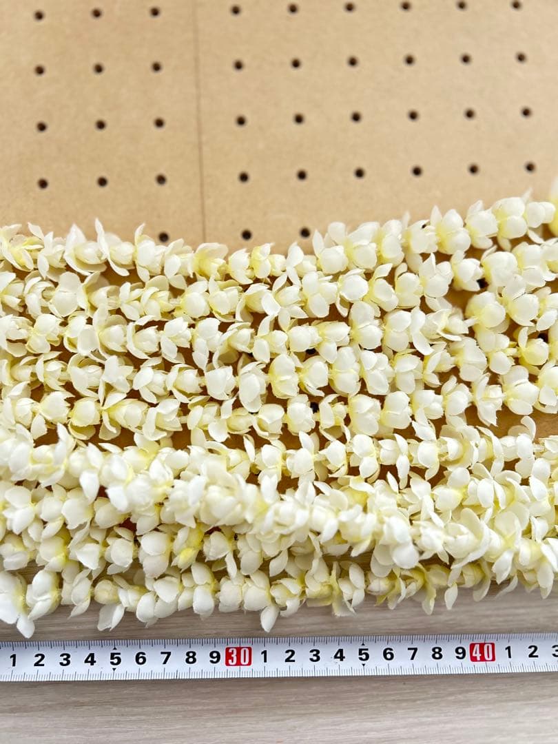 3058. フラダンス　タヒチアン　レイ　フラワーレイ　ピカケ　5連　ホワイト系