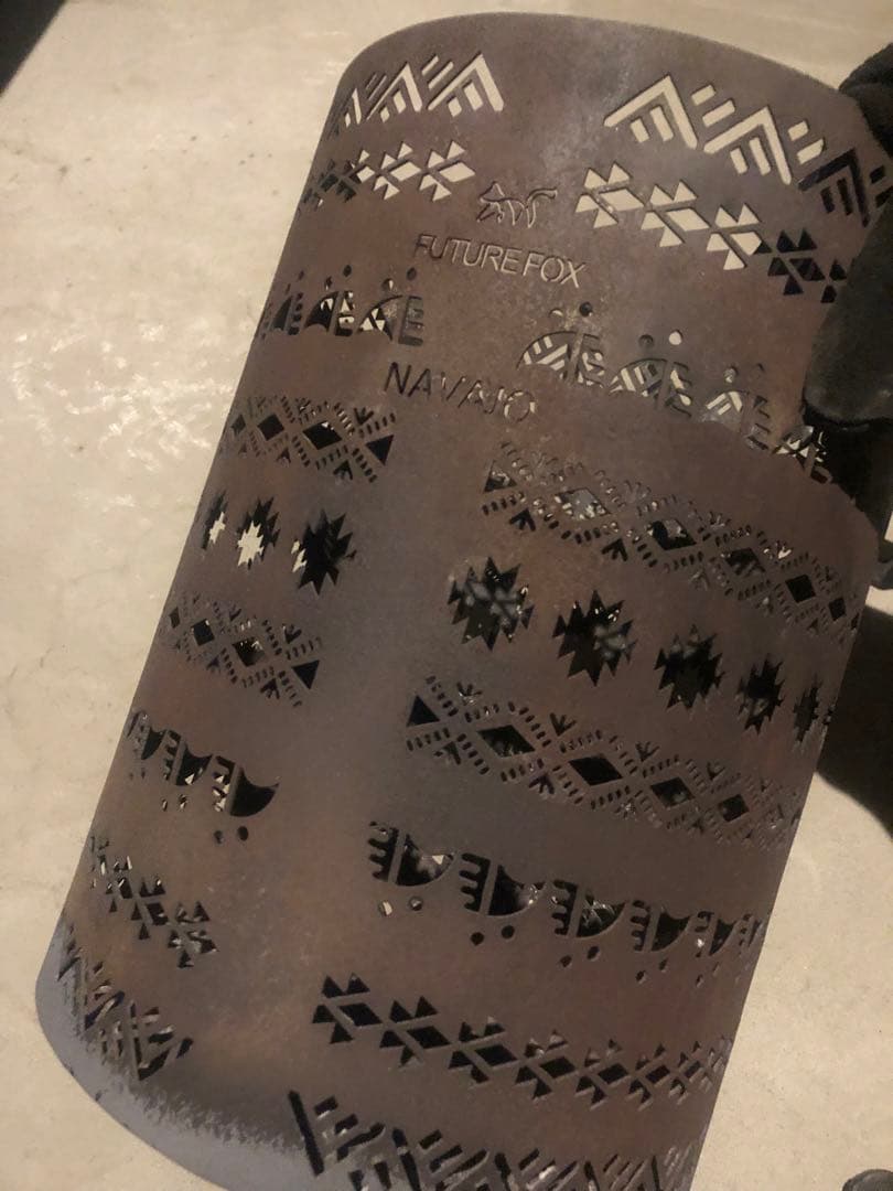 FUTURE FOX NAVAJO 焚き火台　フューチャーフォックス　ソロ