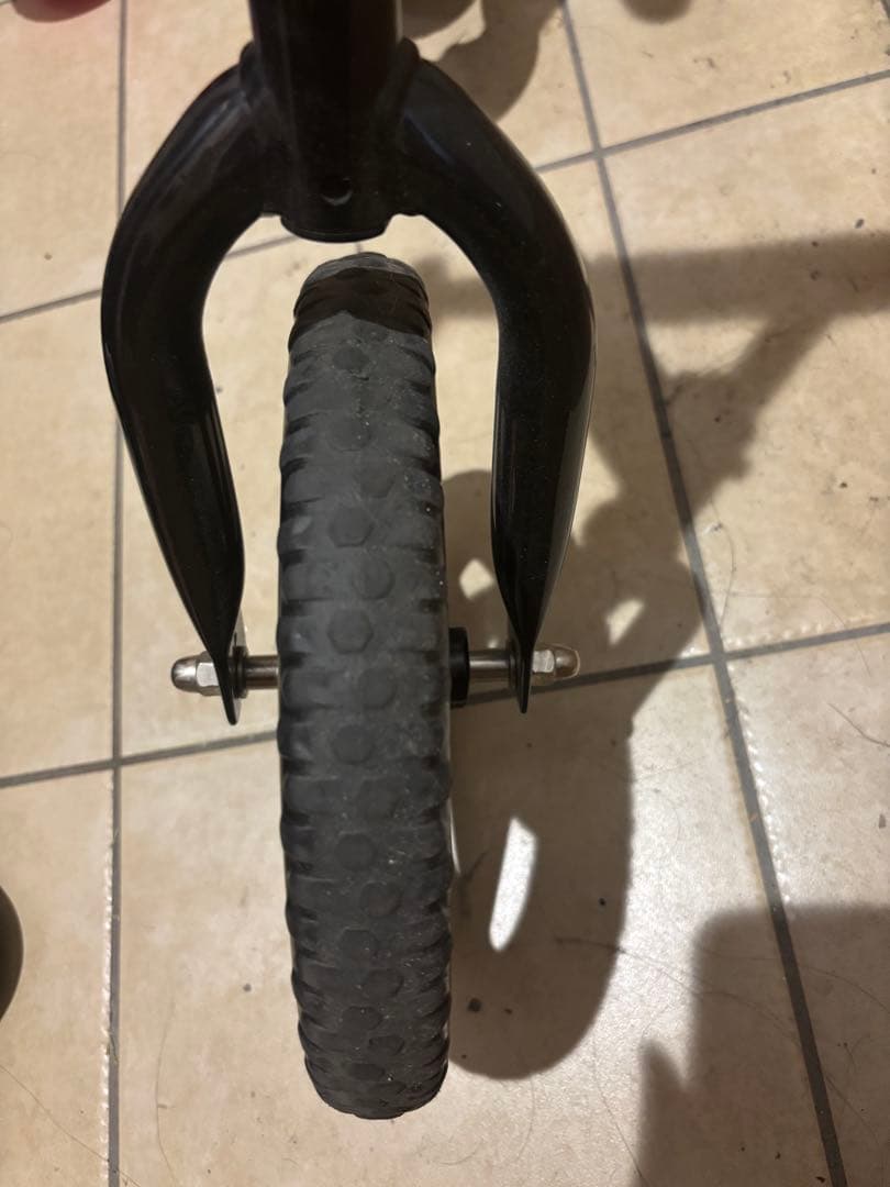 【2024年購入・黒】STRIDER ストライダー12インチ 　スポーツモデル