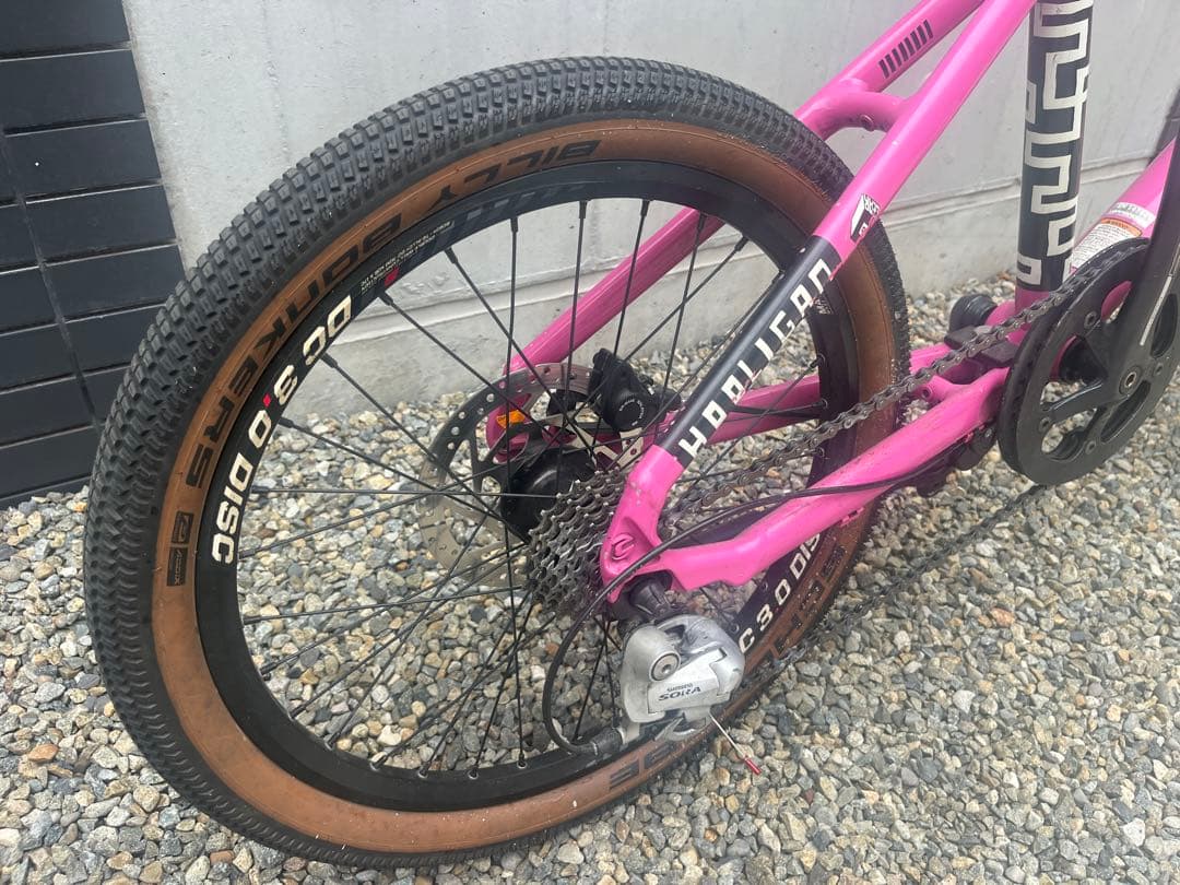 キャノンデールフーリガン9 サクラピンク油圧ブレーキ他カスタム多数