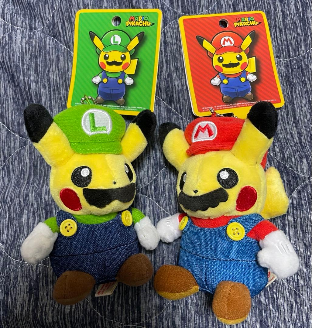 タグ付き　ポケモンセンターキョウト　ピカチュウキーホルダー　マリオ/ルイージ
