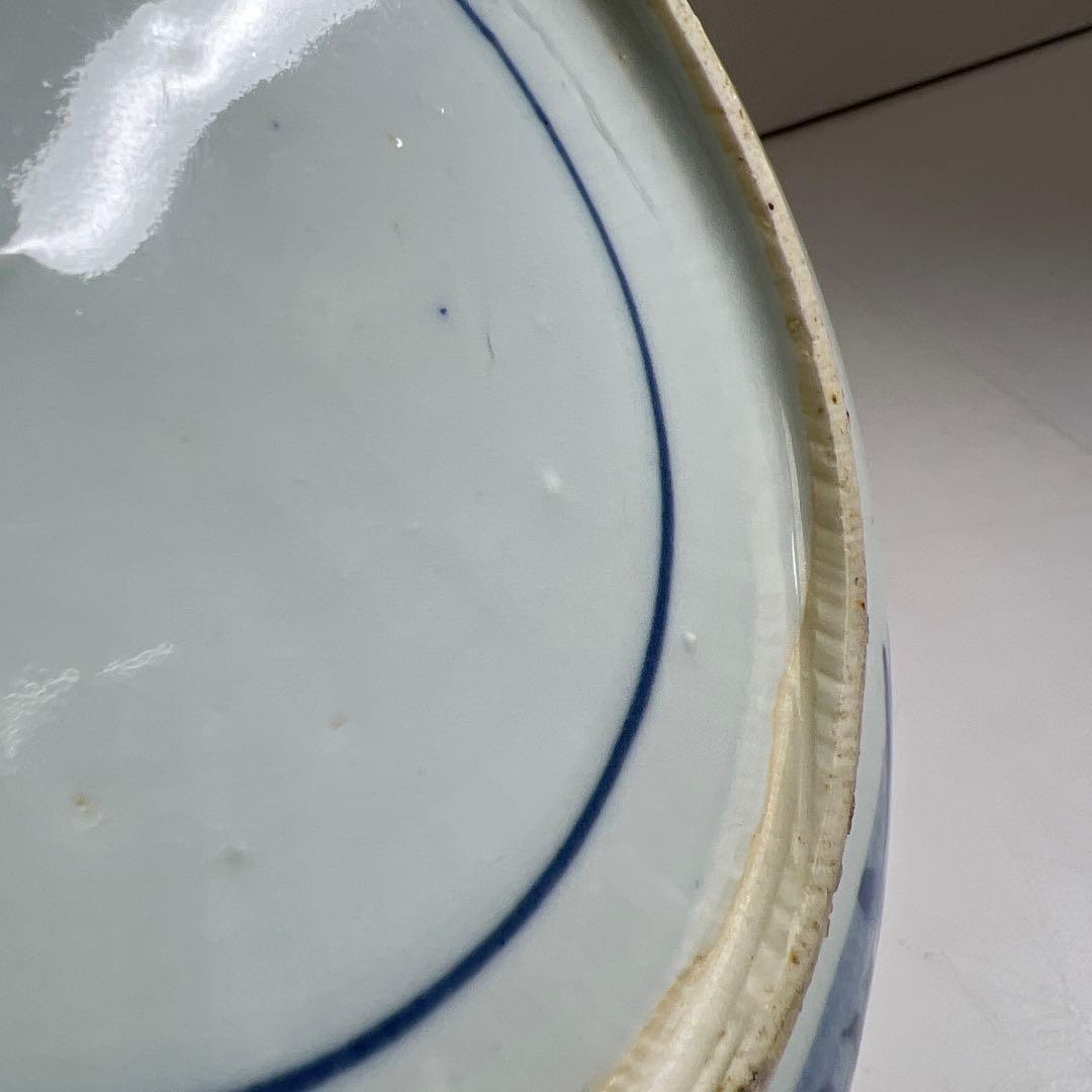 中国明時代　古染付上手陰刻草花図七寸皿直径21.5㎝トヒト東な8-0110☆2F