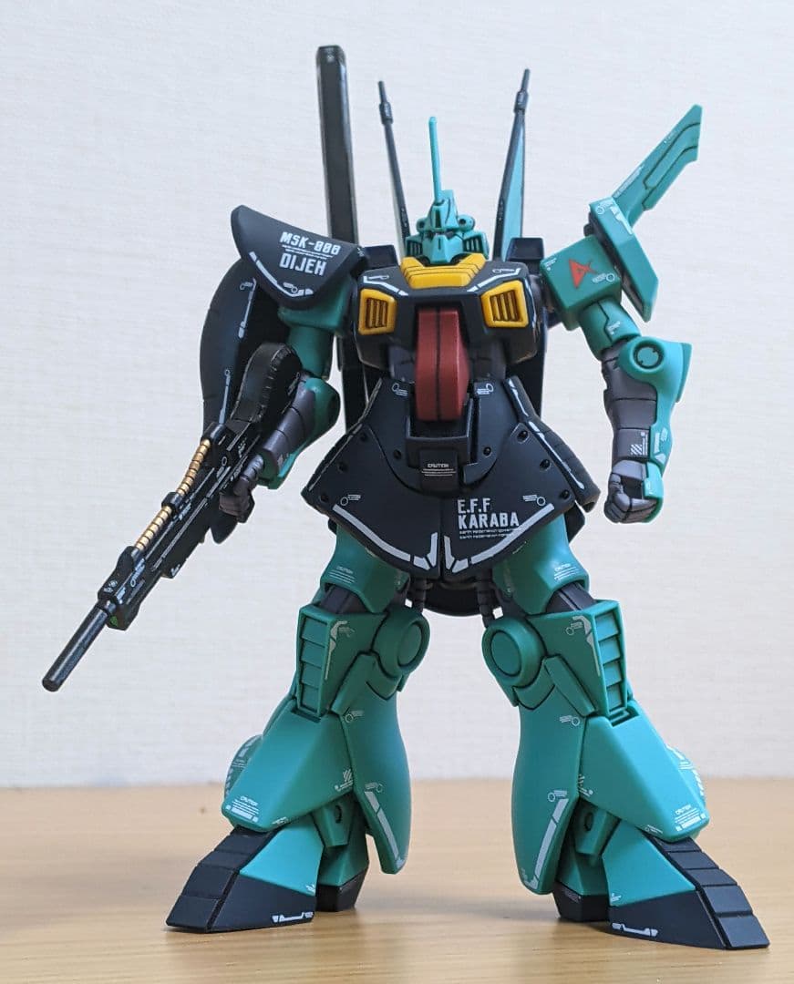 「人は同じ過ちを繰り返す。まったく…」ガンプラ完成品　1/144　HG　ディジェ